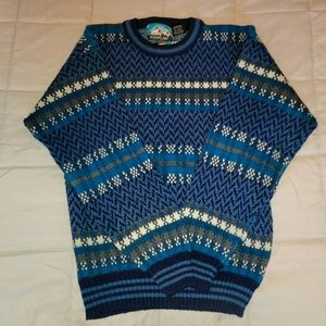Retro Men's Nordic Style Sweater NWT